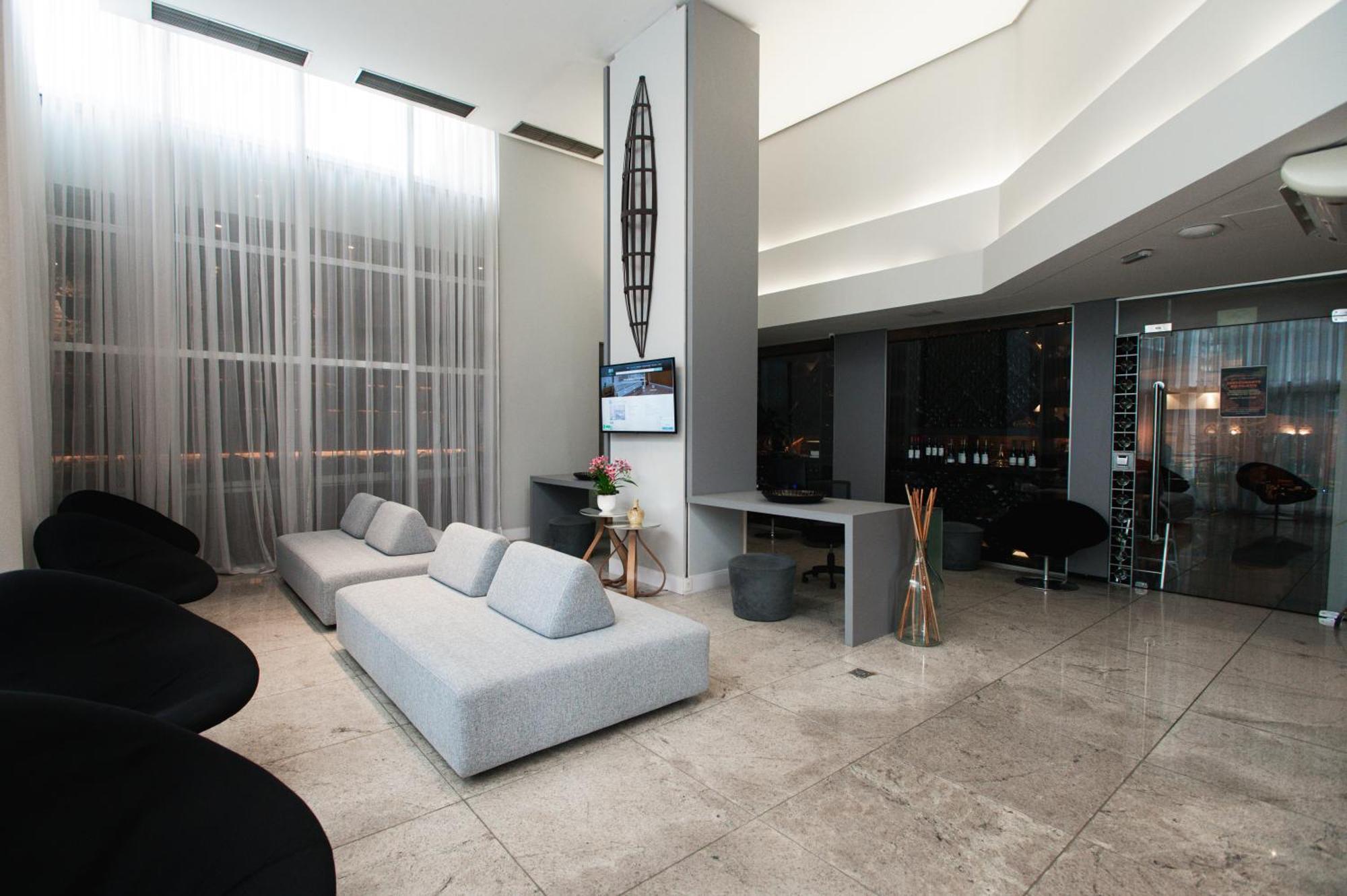 Отель H2 Platinum Lourdes Белу-Оризонти Экстерьер фото